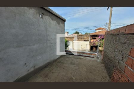 Casa à venda com 4 quartos, 200m² em Planalto, Belo Horizonte