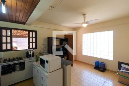 Casa de condomínio para alugar com 98m², 1 quarto e 3 vagasSalas