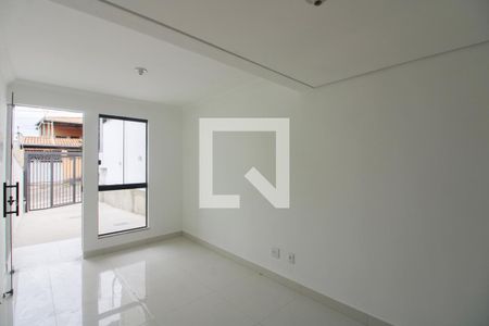 Sala de casa à venda com 2 quartos, 66m² em Jardim Guanabara, Belo Horizonte