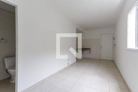 Sala de apartamento para alugar com 1 quarto, 35m² em Vila Mazzei, São Paulo