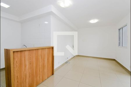 Sala de apartamento para alugar com 3 quartos, 69m² em Vila Augusta, Guarulhos