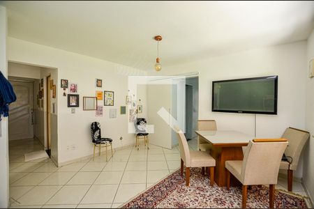 Sala de apartamento à venda com 3 quartos, 100m² em Vital Brazil, Niterói