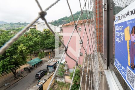 Placa de apartamento à venda com 2 quartos, 75m² em Grajaú, Rio de Janeiro