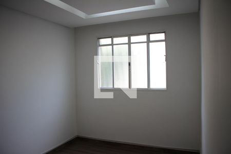 Sala de apartamento à venda com 2 quartos, 52m² em Inconfidentes, Contagem