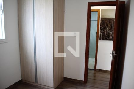 Quarto 1 de apartamento à venda com 2 quartos, 52m² em Inconfidentes, Contagem