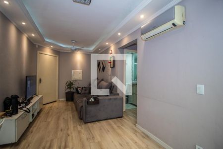 Sala de apartamento à venda com 3 quartos, 70m² em Vila Nova, Porto Alegre