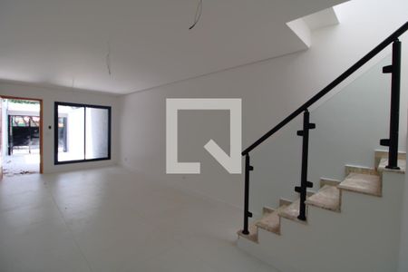 Sala de casa à venda com 3 quartos, 100m² em Jardim Sabará, São Paulo