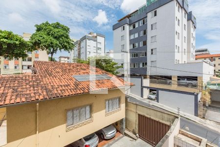 Sala de apartamento à venda com 3 quartos, 84m² em Monsenhor Messias, Belo Horizonte