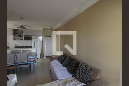 Sala  de apartamento à venda com 3 quartos, 59m² em Jardim Imperador, Guarulhos