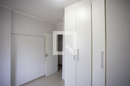 Quarto 1 de apartamento à venda com 2 quartos, 43m² em Canhema, Diadema