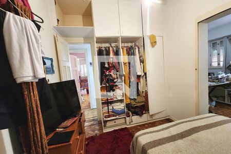 Apartamento à venda com 130m², 3 quartos e sem vaga Apartamento à venda com 130m², 3 quartos e sem vagaSuíte