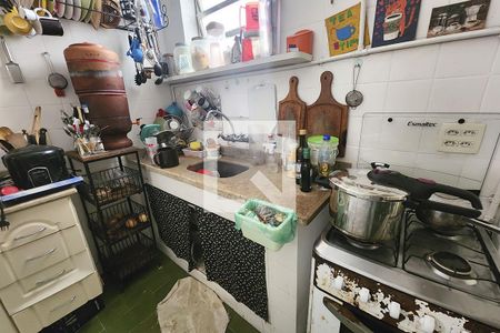 Apartamento à venda com 130m², 3 quartos e sem vaga Apartamento à venda com 130m², 3 quartos e sem vagaCozinha