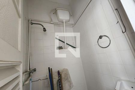Apartamento à venda com 130m², 3 quartos e sem vaga Apartamento à venda com 130m², 3 quartos e sem vagaÁrea de Serviço - Banheiro