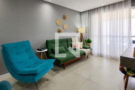 Sala de apartamento para alugar com 2 quartos, 70m² em Mirim, Praia Grande