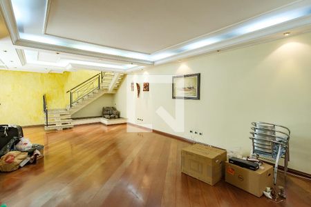 Sala de casa para alugar com 4 quartos, 350m² em Parque São Jorge, São Paulo