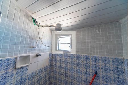 Banheiro  de casa de condomínio à venda com 1 quarto, 250m² em Jardim Jamaica, Santo André
