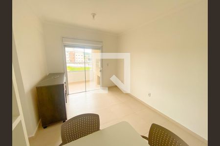 Sala de apartamento para alugar com 2 quartos, 75m² em Ingleses Norte, Florianópolis