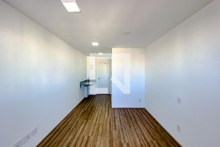 Sala de kitnet/studio para alugar com 1 quarto, 23m² em Quarta Parada, São Paulo