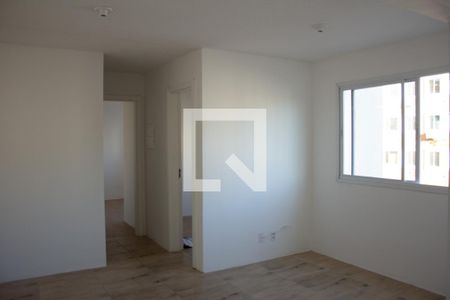 Sala de apartamento para alugar com 2 quartos, 44m² em Santa Isabel, Viamão