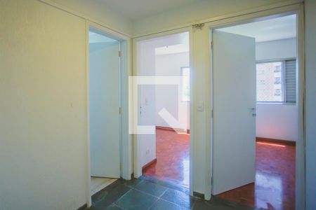 Corredor - Quartos de apartamento à venda com 3 quartos, 89m² em Vila Clementino, São Paulo