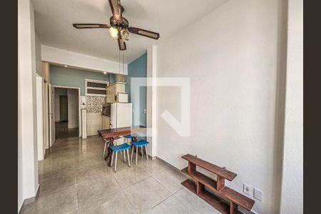 Sala de apartamento para alugar com 1 quarto, 77m² em Embaré, Santos