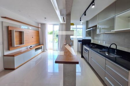 Sala de apartamento para alugar com 2 quartos, 60m² em Badu, Niterói