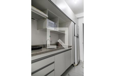 Cozinha de kitnet/studio para alugar com 1 quarto, 34m² em Jardim das Acacias, São Paulo