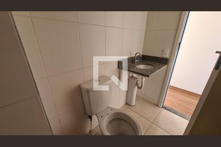 Banheiro de apartamento para alugar com 3 quartos, 54m² em Jardim Carlos Gomes, Jundiaí