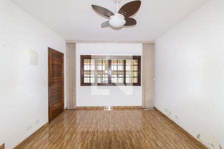 Sala de casa à venda com 2 quartos, 250m² em Bosque da Saúde, São Paulo