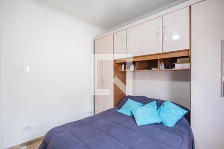 Quarto 2 de casa à venda com 3 quartos, 160m² em Umuarama, Osasco