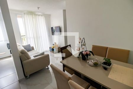 Sala de apartamento à venda com 2 quartos, 44m² em Jardim Monte Alegre, Taboão da Serra