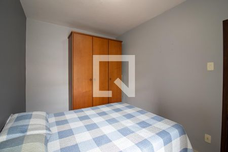 Quarto  de apartamento à venda com 2 quartos, 48m² em Sarandi, Porto Alegre