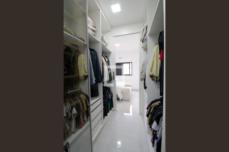 Closet da Suíte de casa de condomínio para alugar com 3 quartos, 110m² em Jardim Residencial Villagio Ipanema I, Sorocaba