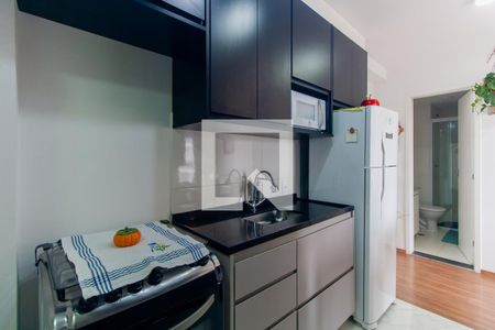 Cozinha de apartamento à venda com 2 quartos, 38m² em Vila Tolstoi, São Paulo