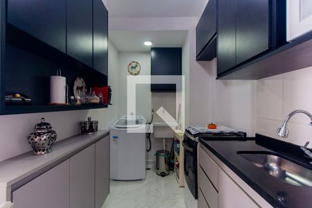 Cozinha de apartamento à venda com 2 quartos, 38m² em Vila Tolstoi, São Paulo