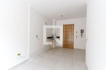 Sala e Cozinha de apartamento à venda com 1 quarto, 28m² em Parque Vitoria, São Paulo