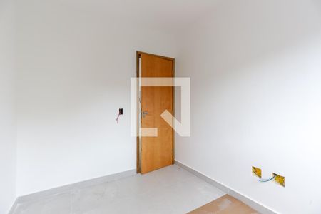 Quarto de apartamento à venda com 1 quarto, 28m² em Parque Vitoria, São Paulo