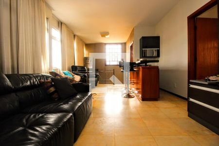 Sala  de apartamento para alugar com 4 quartos, 230m² em Santo Antônio, Belo Horizonte