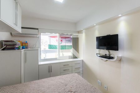 Suíte de apartamento à venda com 2 quartos, 75m² em Praça da Bandeira, Rio de Janeiro