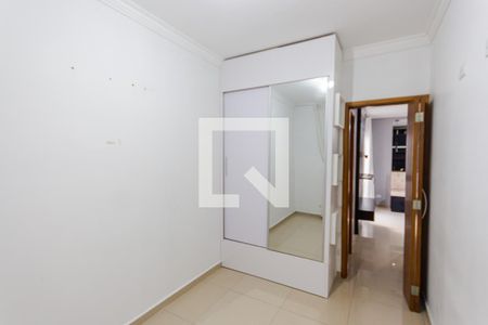 Quarto de apartamento para alugar com 2 quartos, 56m² em Jardim Santo Alberto, Santo André