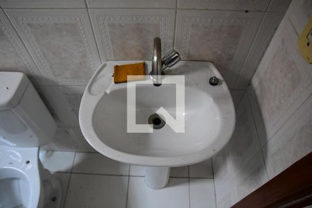 Lavabo de casa para alugar com 3 quartos, 250m² em Parque Alexandre, Cotia