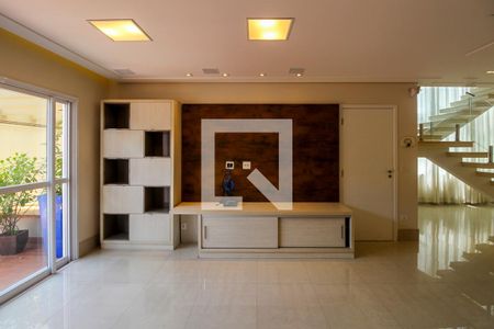 Sala de casa para alugar com 4 quartos, 300m² em Vila Prudente, São Paulo