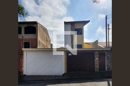 Casa à venda com 3 quartos, 202m² em Vila Floresta, Santo André