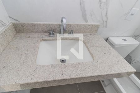 Banheiro de kitnet/studio à venda com 1 quarto, 41m² em Petrópolis, Porto Alegre