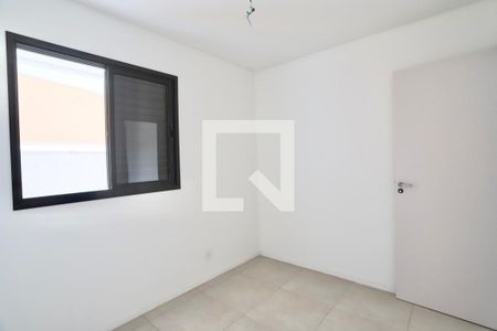 Quarto 1 de apartamento à venda com 2 quartos, 40m² em Vila Bertioga, São Paulo