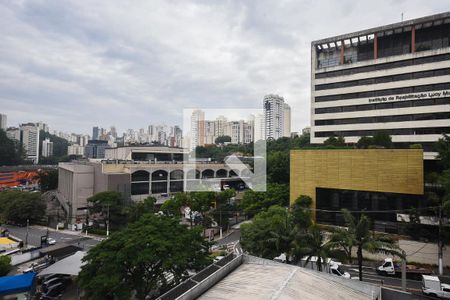 Vista da Suíte de apartamento à venda com 2 quartos, 80m² em Vila Andrade, São Paulo