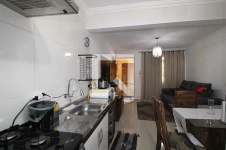 Sala/Cozinha e área de serviço de apartamento à venda com 2 quartos, 48m² em Vila Sílvia, São Paulo