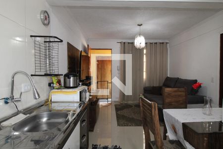 Sala/Cozinha e área de serviço de apartamento à venda com 2 quartos, 48m² em Vila Sílvia, São Paulo