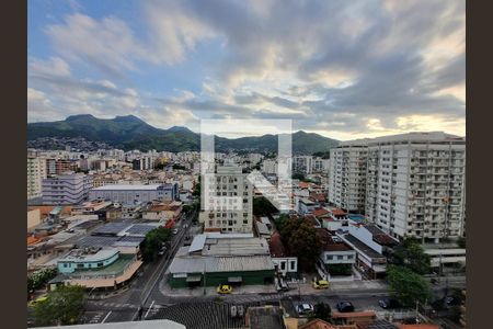 Apartamento à venda com 2 quartos, 63m² em Todos Os Santos, Rio de Janeiro