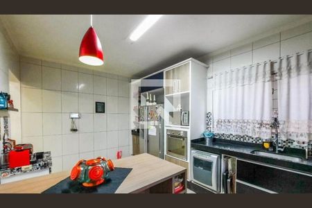 Casa à venda com 3 quartos, 255m² em Jardim Palermo, São Bernardo do Campo